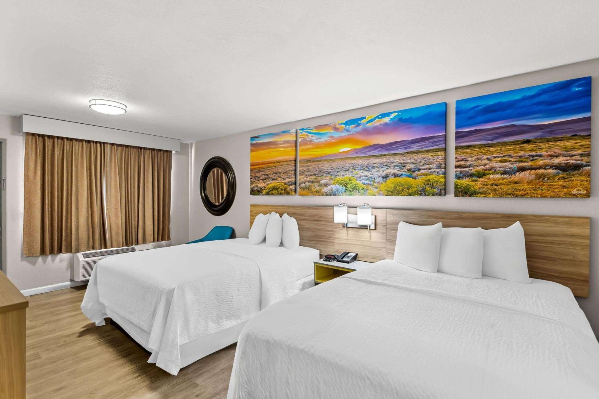 Days Inn By Wyndham Buckeye Eksteriør billede